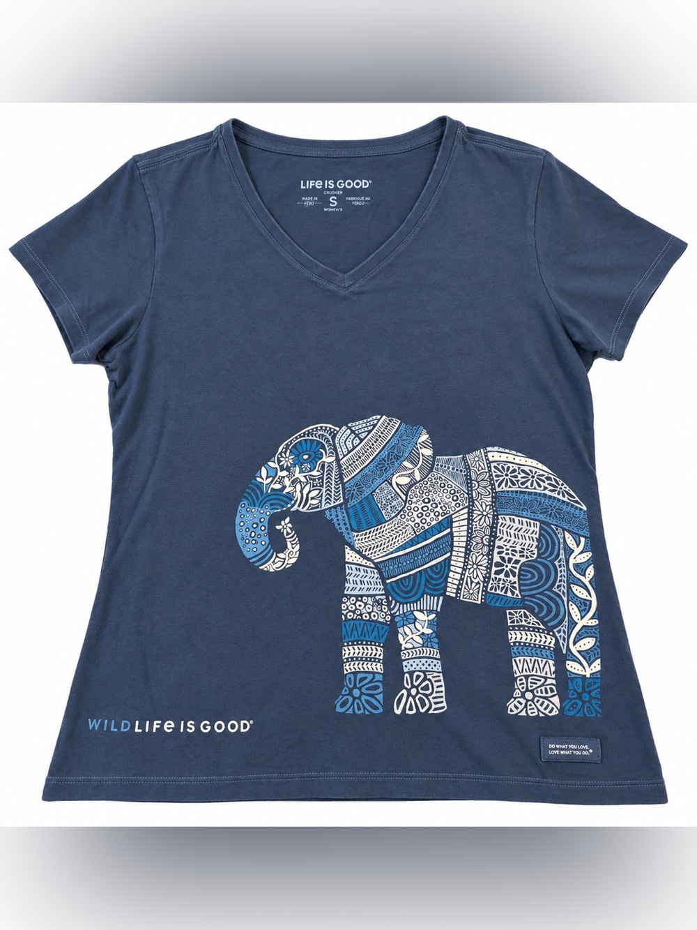 Life is Good Women’s Small Blue Elephant Graphic V-Neck T-Shirt Wild Life Boho